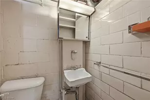 404 Elizabeth St, Hubbard, OH 44425 - Photo 21