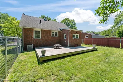 33 Parkway Boulevard, Alliance, OH 44601 - Photo 7