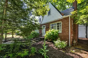 8375 Nowlen St, Mentor, OH 44060 - Photo 3