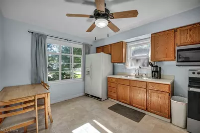 8375 Nowlen Street, Mentor, OH 44060 - Photo 13