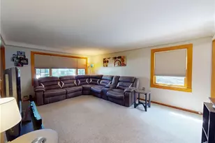 2182 Buena Vista Dr, Wickliffe, OH 44092 - Photo 5