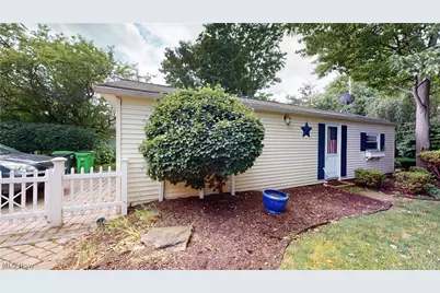 2182 Buena Vista Drive, Wickliffe, OH 44092 - Photo 3