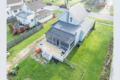228 Liberty Street, Spencer, OH 44275 - Photo 3