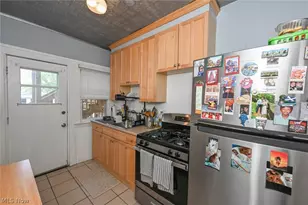 1323 Beach Ave, Oakwood, OH 44107 - Photo 9