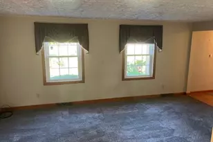 7636 Cranford St NW, Massillon, OH 44646 - Photo 3
