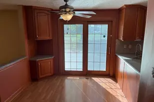 7636 Cranford St NW, Massillon, OH 44646 - Photo 9