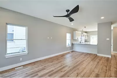 1338 E 345th Street, Eastlake, OH 44095 - Photo 5