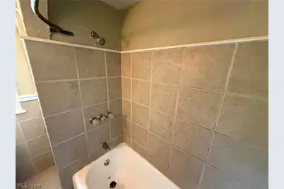 918 Frederick Boulevard, Akron, OH 44320 - Photo 21