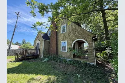 918 Frederick Boulevard, Akron, OH 44320 - Photo 3