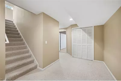 9628 Scottsdale Drive, Grandview Heights, OH 44147 - Photo 27