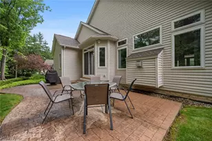 9628 Scottsdale Dr, Grandview Heights, OH 44147 - Photo 35