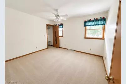1760 Innisbrook Lane, Zanesville, OH 43701 - Photo 33