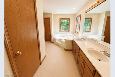 1760 Innisbrook Lane, Zanesville, OH 43701 - Photo 25