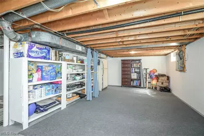 1560 Applewood Way, Uniontown, OH 44685 - Photo 29