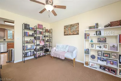 1560 Applewood Way, Uniontown, OH 44685 - Photo 15