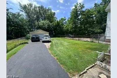 1722 Cliffview Road, Loveland, OH 44112 - Photo 11