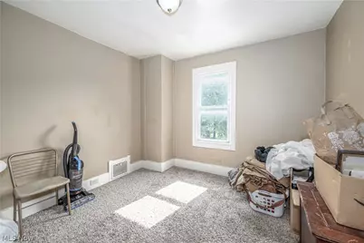 501 Rentschler Street, Akron, OH 44304 - Photo 7