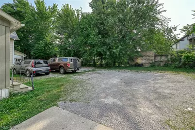 501 Rentschler Street, Akron, OH 44304 - Photo 3