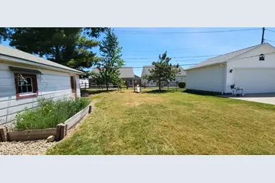 1713 Empire Road, Wickliffe, OH 44092 - Photo 21