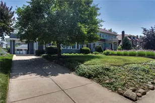 17435 Lake Ave, Oakwood, OH 44107 - Photo 3