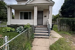 688 E 96th St, Loveland, OH 44108 - Photo 1