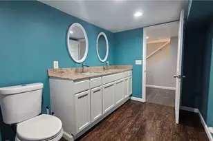 667 Essex St, Akron, OH 44306 - Photo 17