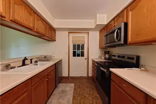 5216 Oakvale St SW, Canton, OH 44706 - Photo 5