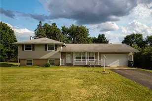 5216 Oakvale St SW, Canton, OH 44706 - Photo 1