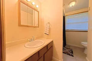 5216 Oakvale St SW, Canton, OH 44706 - Photo 7