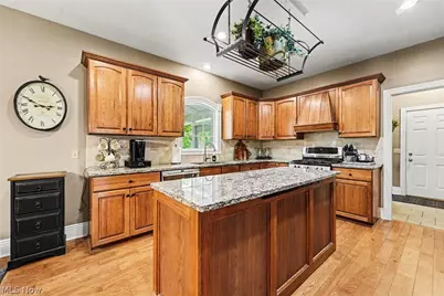 861 E Beech Street, Jefferson, OH 44047 - Photo 5
