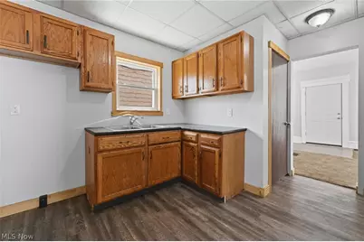 2911 Vera Place NW, Canton, OH 44708 - Photo 9
