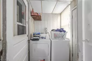 503 Sumner St, Akron, OH 44304 - Photo 11