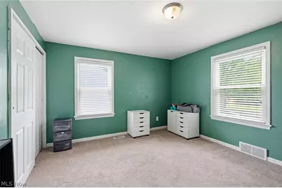 19230 Scottsdale Boulevard, Huber Heights, OH 44122 - Photo 33
