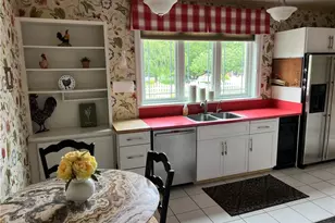 115 E Lawn Ave, St Clairsville, OH 43950 - Photo 15