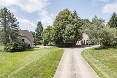 3815 W Sweet Briar Drive, Medina, OH 44256 - Photo 3