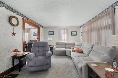 1035 Auld Street, Alliance, OH 44601 - Photo 5