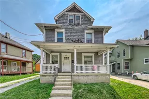 415 Allyn St, Akron, OH 44304 - Photo 1