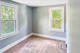 2041 13th St SW, Akron, OH 44314 - Photo 15