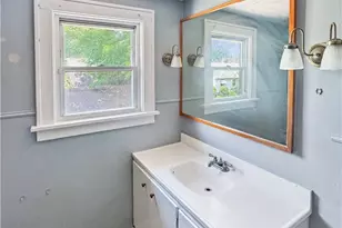 2041 13th St SW, Akron, OH 44314 - Photo 11