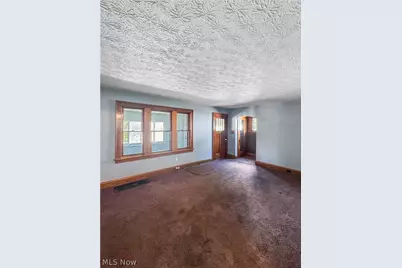 2041 13th Street SW, Akron, OH 44314 - Photo 7