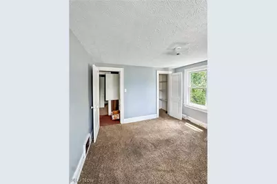 2041 13th Street SW, Akron, OH 44314 - Photo 19