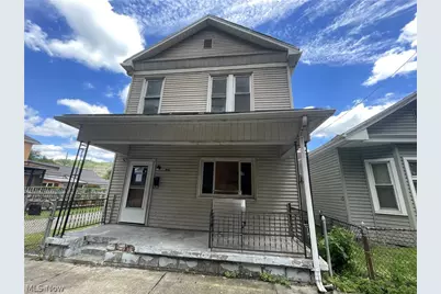 810 N 6th Avenue, Steubenville, OH 43952 - Photo 1