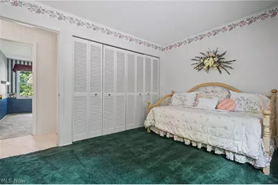 2692 Foxwood Drive, Akron, OH 44333 - Photo 25