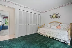 2692 Foxwood Dr, Akron, OH 44333 - Photo 25