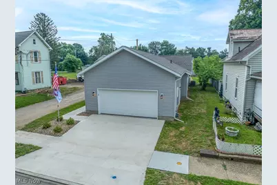 347 Ray Avenue NE, New Philadelphia, OH 44663 - Photo 11