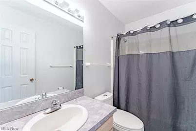 1347 Sharonbrook Drive, Twinsburg, OH 44087 - Photo 17