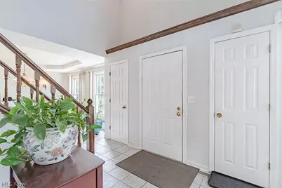 1347 Sharonbrook Drive, Twinsburg, OH 44087 - Photo 3