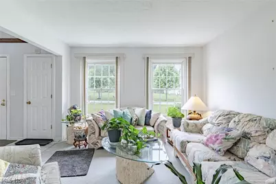 1347 Sharonbrook Drive, Twinsburg, OH 44087 - Photo 5