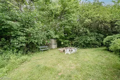 1347 Sharonbrook Drive, Twinsburg, OH 44087 - Photo 25