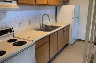 49 W 8th St, Dresden, OH 43821 - Photo 3